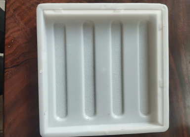 khuôn gạch nhựa làm thủ công